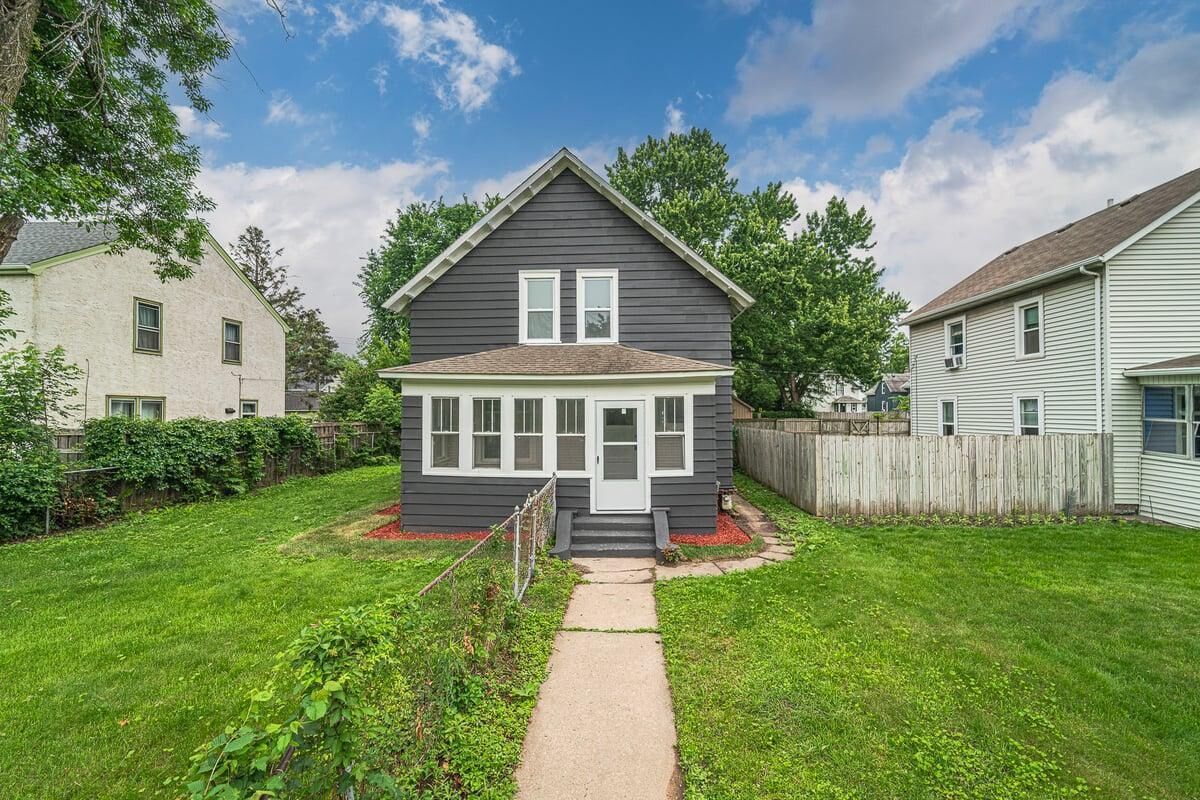 Property Photo:  2156 Saint Anthony Avenue  MN 55104 