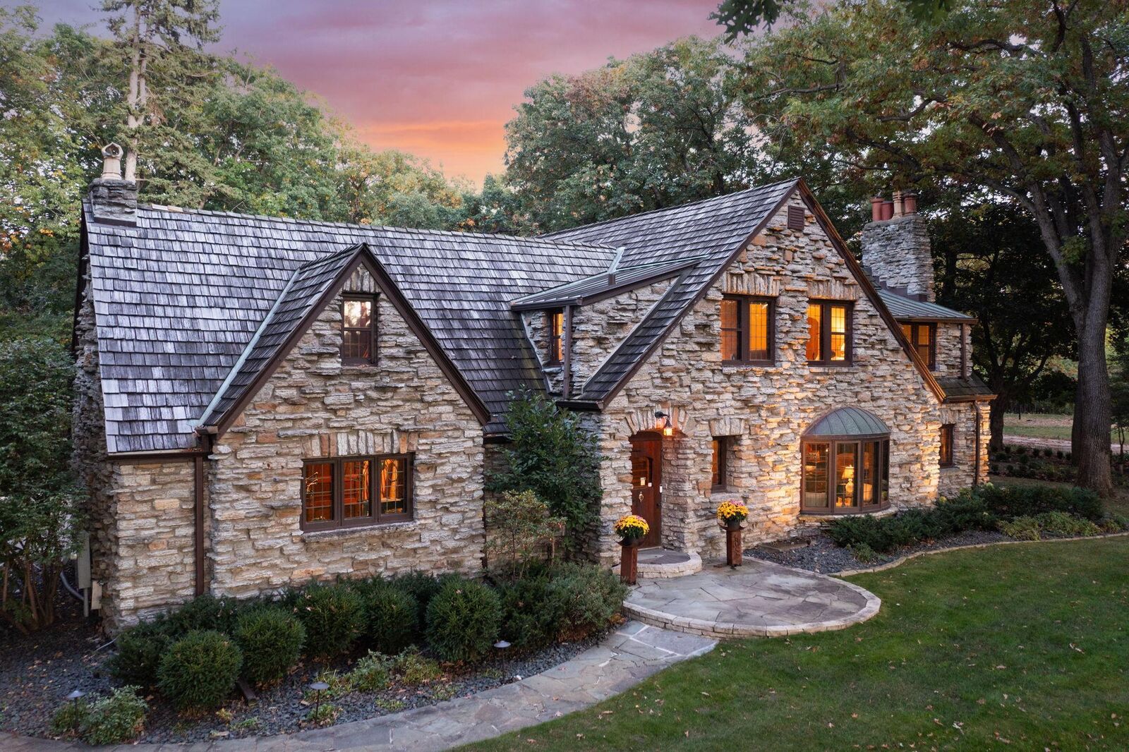 Property Photo:  5117 Schaefer Road  MN 55436 