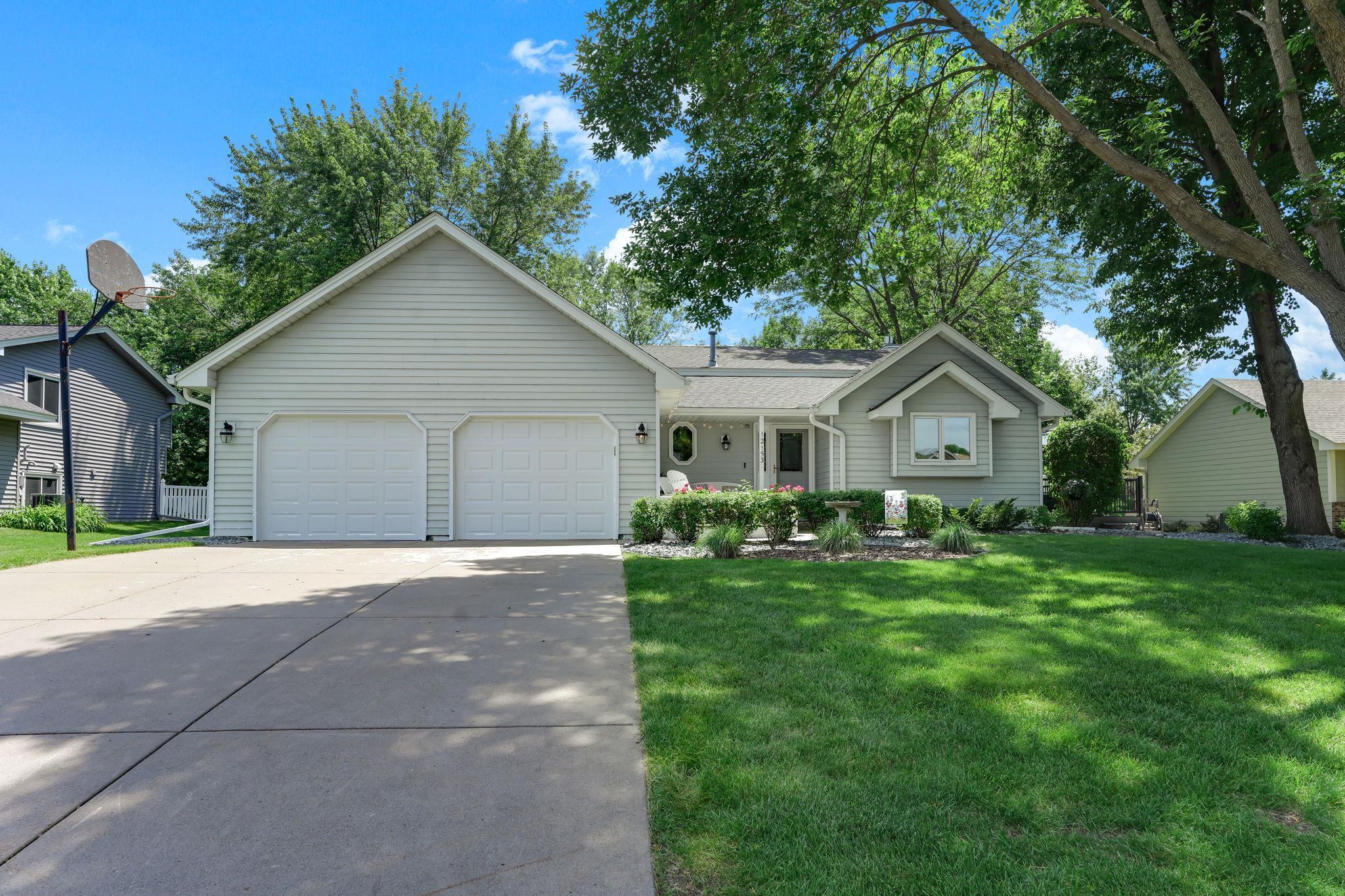 Property Photo: 12153 87th Avenue N MN 55369