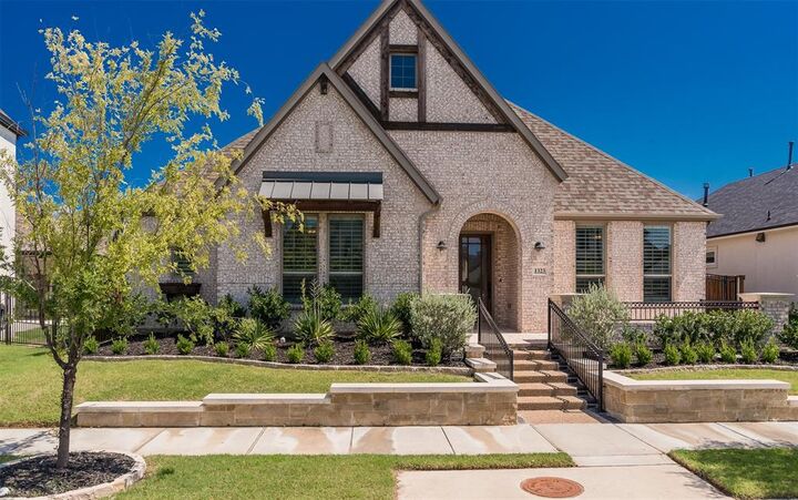 1323 English Setter Drive  Arlington TX 76005 photo