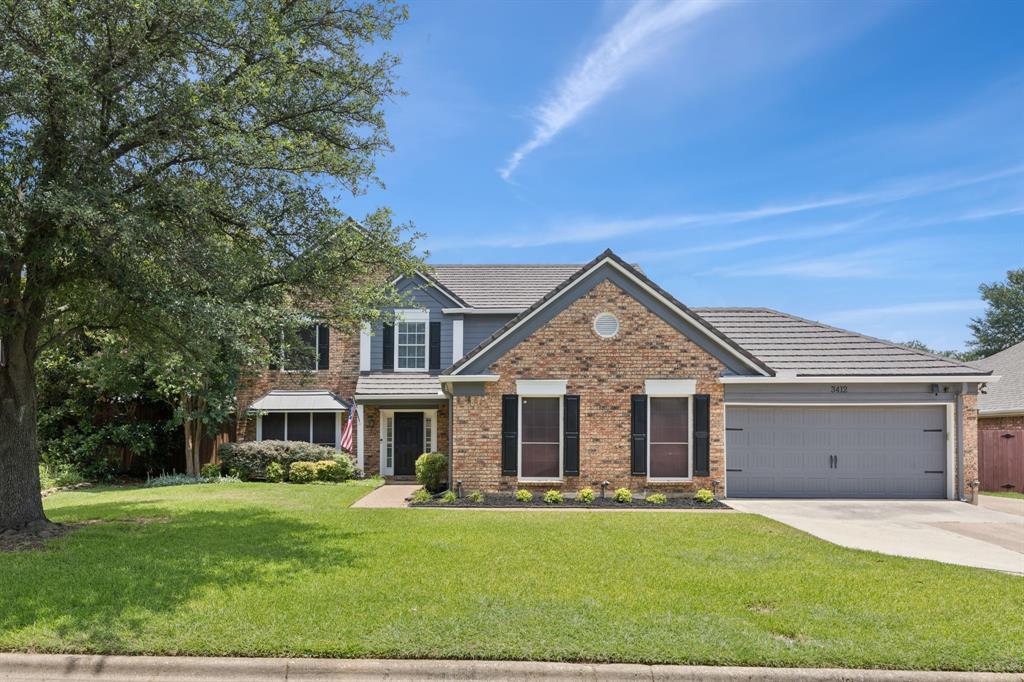Property Photo: 3412 Glade Creek TX 76054