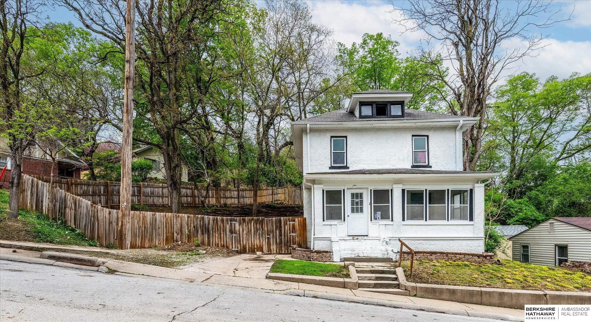 Property Photo: 122 Angle Avenue IA 51503