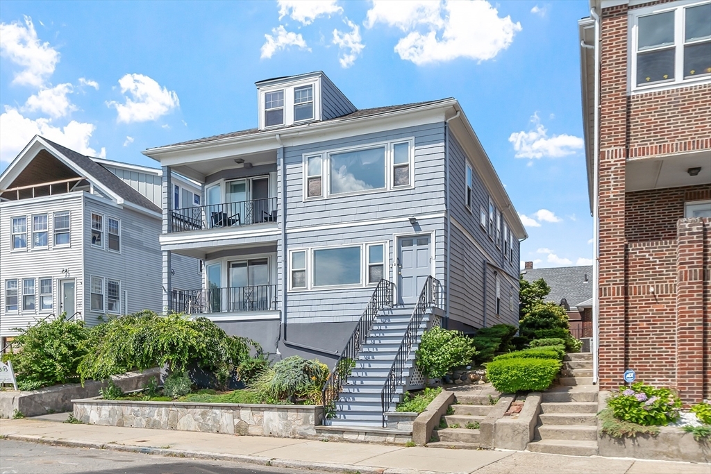 Property Photo:  170 Bayswater St  MA 02128 