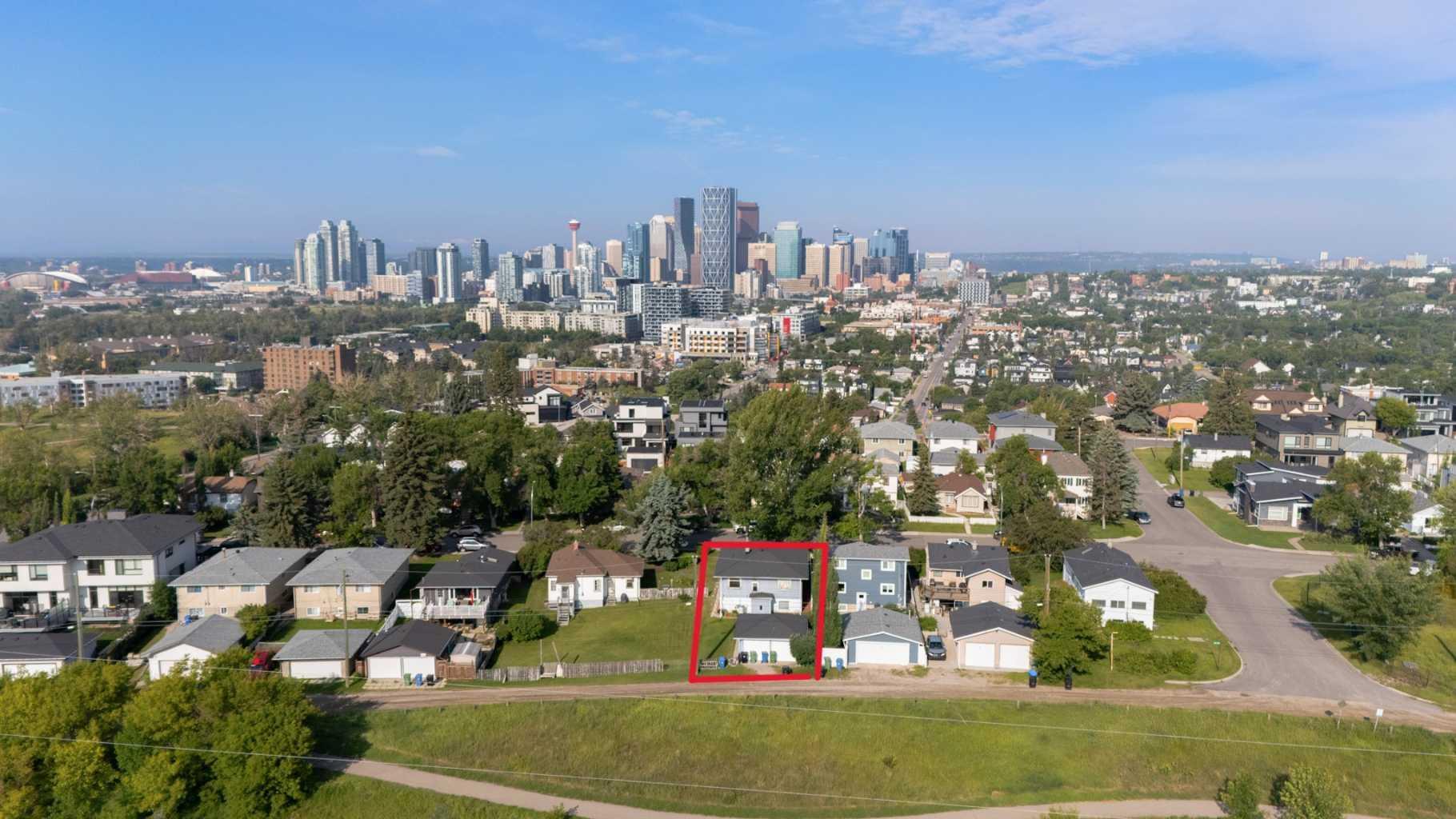 Photo de la propriété:  1508 Child Avenue NE  AB T2E 5E4 