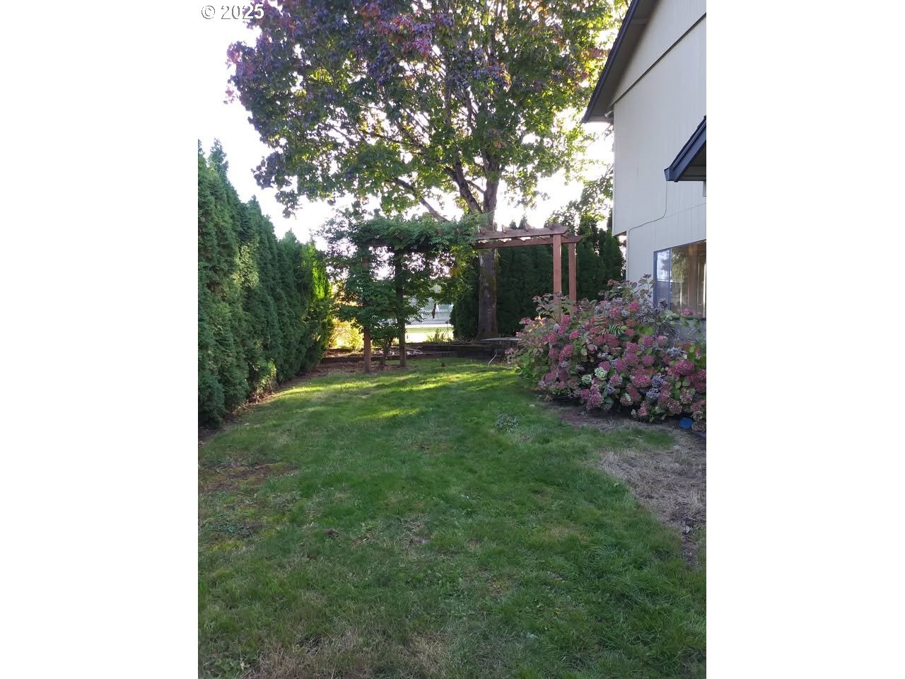 Property Photo: 707 NW 104th St WA 98685