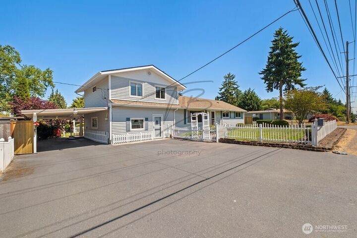 Property Photo:  1727 E 64th Street  WA 98404 