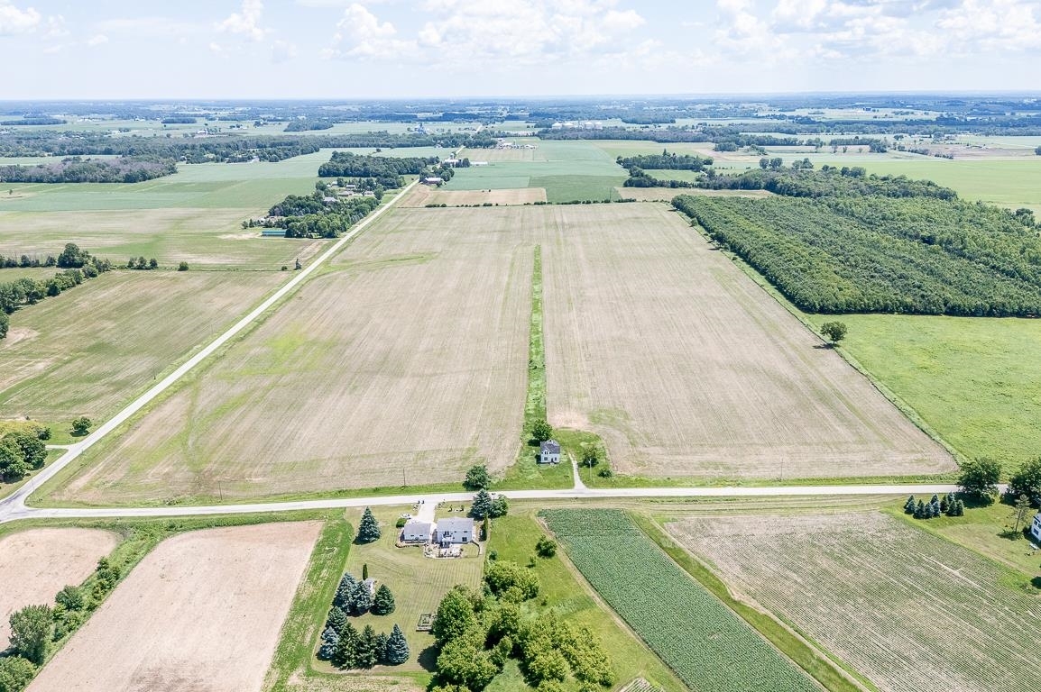 Property Photo:  N4440 Mayflower Road  WI 54106-8015 