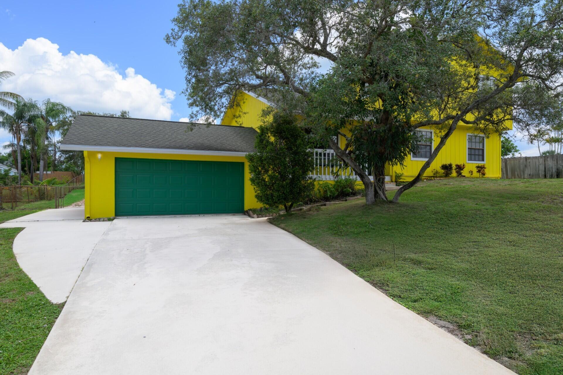 9291 SE Duncan Street  Hobe Sound FL 33455 photo