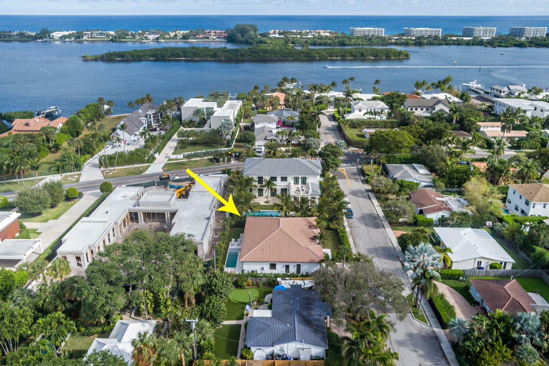 Property Photo: 107 Gregory Place FL 33405