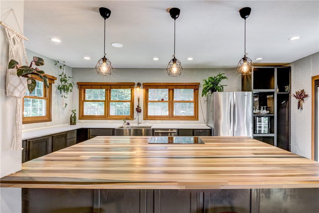 Property Photo: