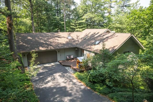 7211 Logan Lane  Peninsula Twp MI 49686 photo