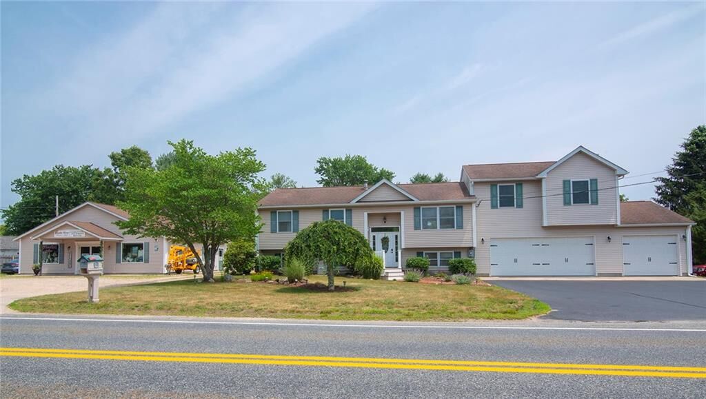 Property Photo: 350 Narrow Lane RI 02813