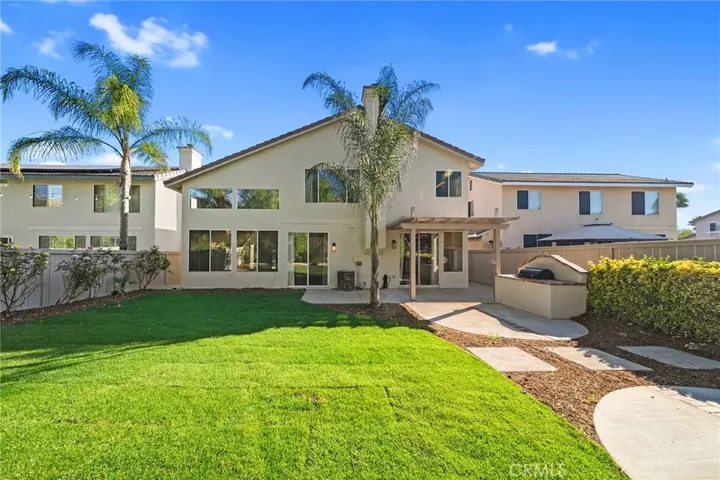 Property Photo:  45114 Via Quivera  CA 92592