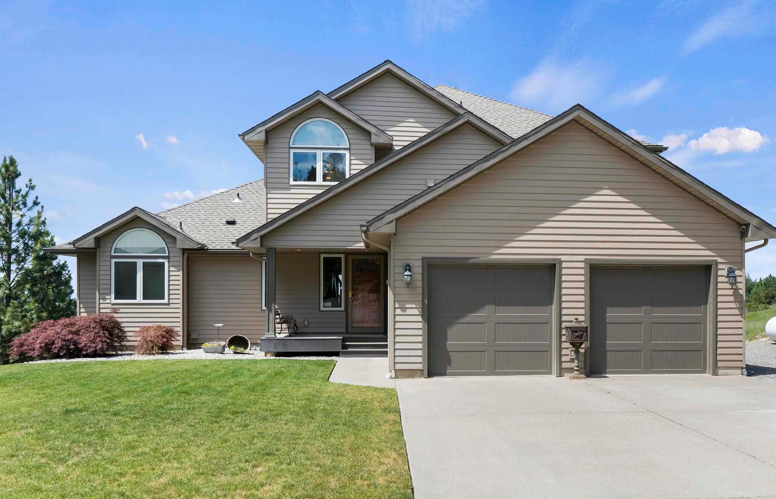 Property Photo: 17607 E Judkins Rd WA 99217