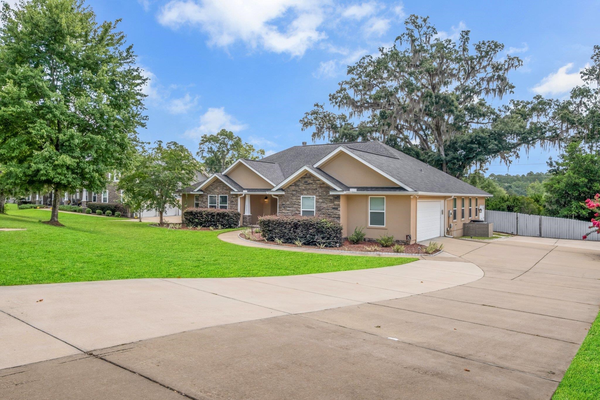 Property Photo: 6269 Buck Run Circle FL 32312