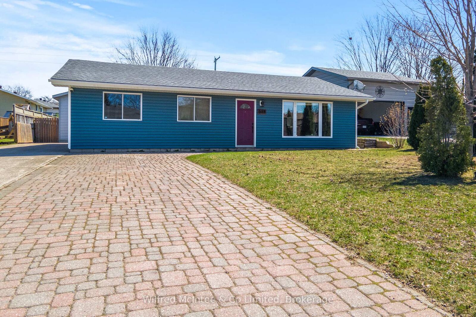 Property Photo:  335 Bricker Street  ON N0H 2C1