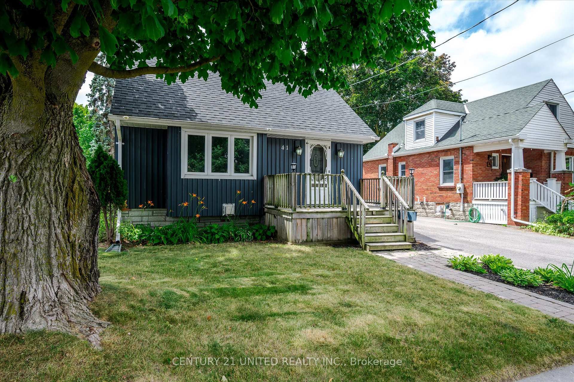 Property Photo: 41 Morrow Street ON K9J 1X2