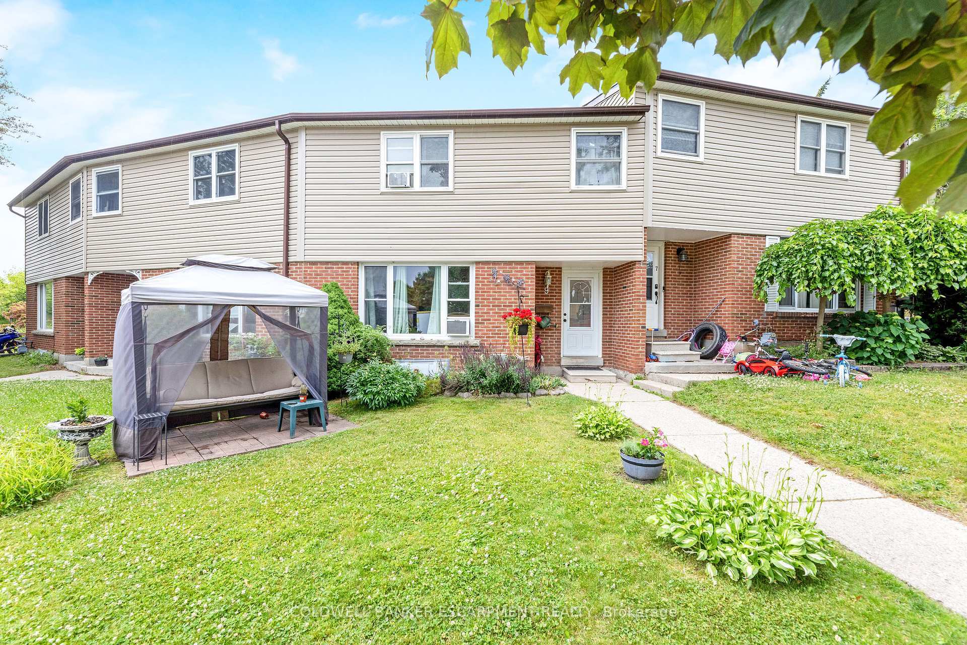 9 Kingham Road  Halton Hills ON L7J 1S3 photo