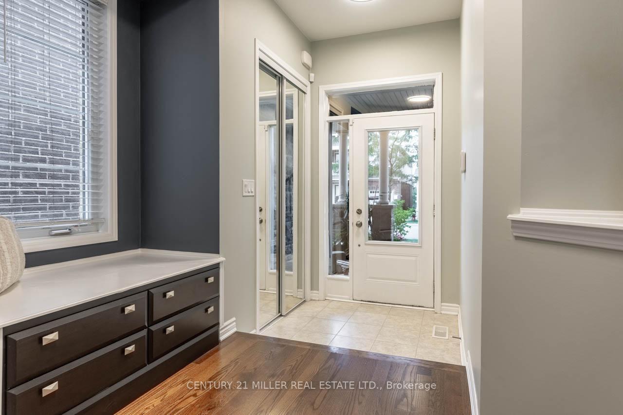 Property Photo: 1249 Duignan Crescent ON L9E 1C5