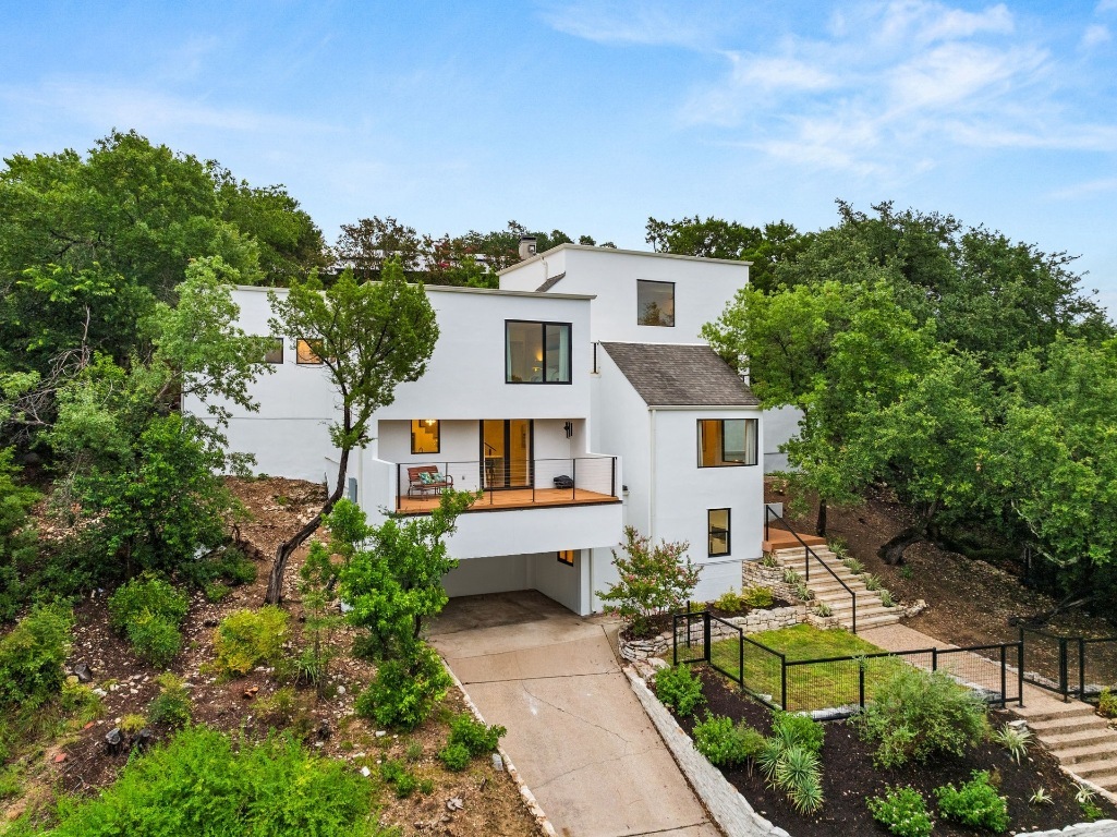 3704 Laurel Ledge Lane  Austin TX 78731 photo