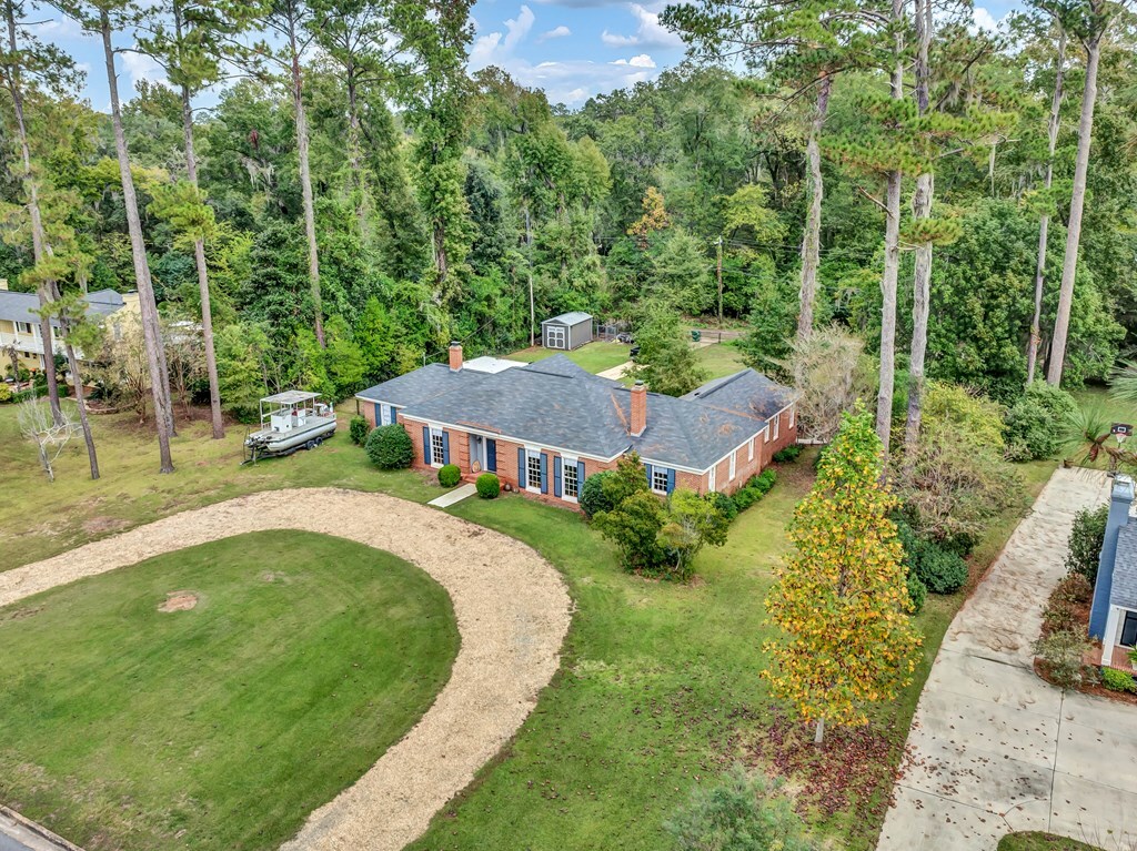 Property Photo: 1206 Hilltop Drive GA 31707