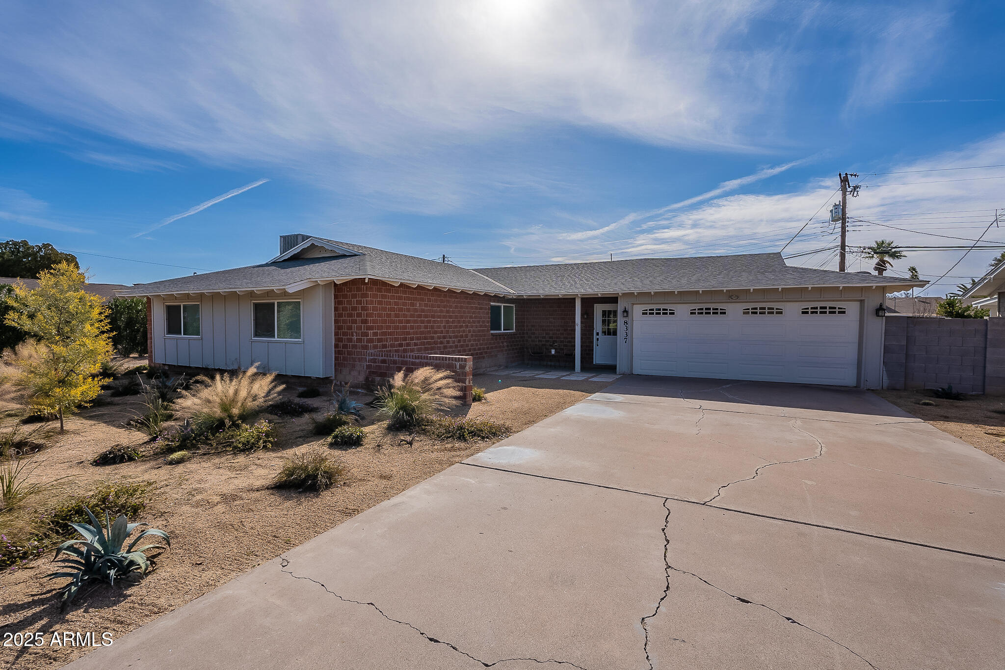Property Photo: 8337 E Monterosa Street AZ 85251