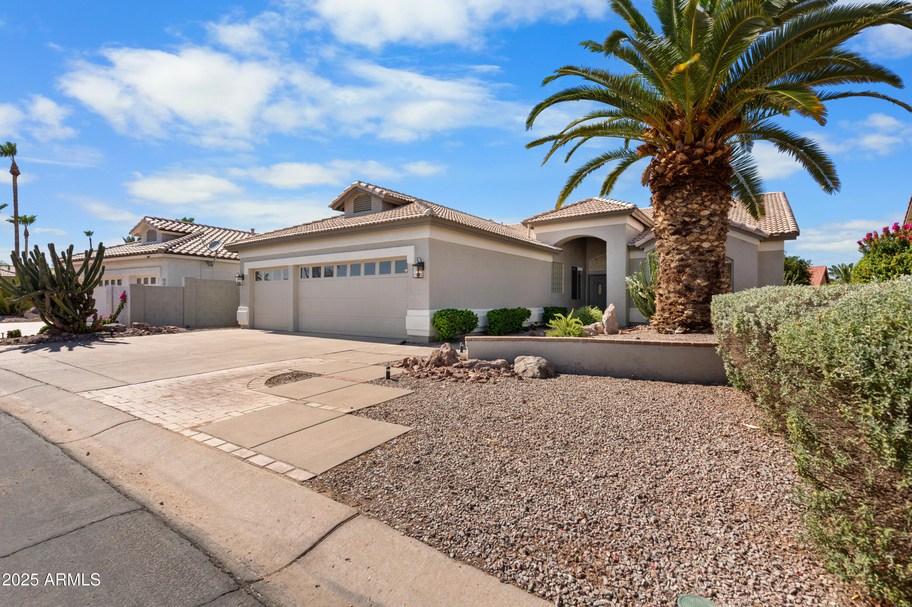 Property Photo: 9222 E Nacoma Drive AZ 85248