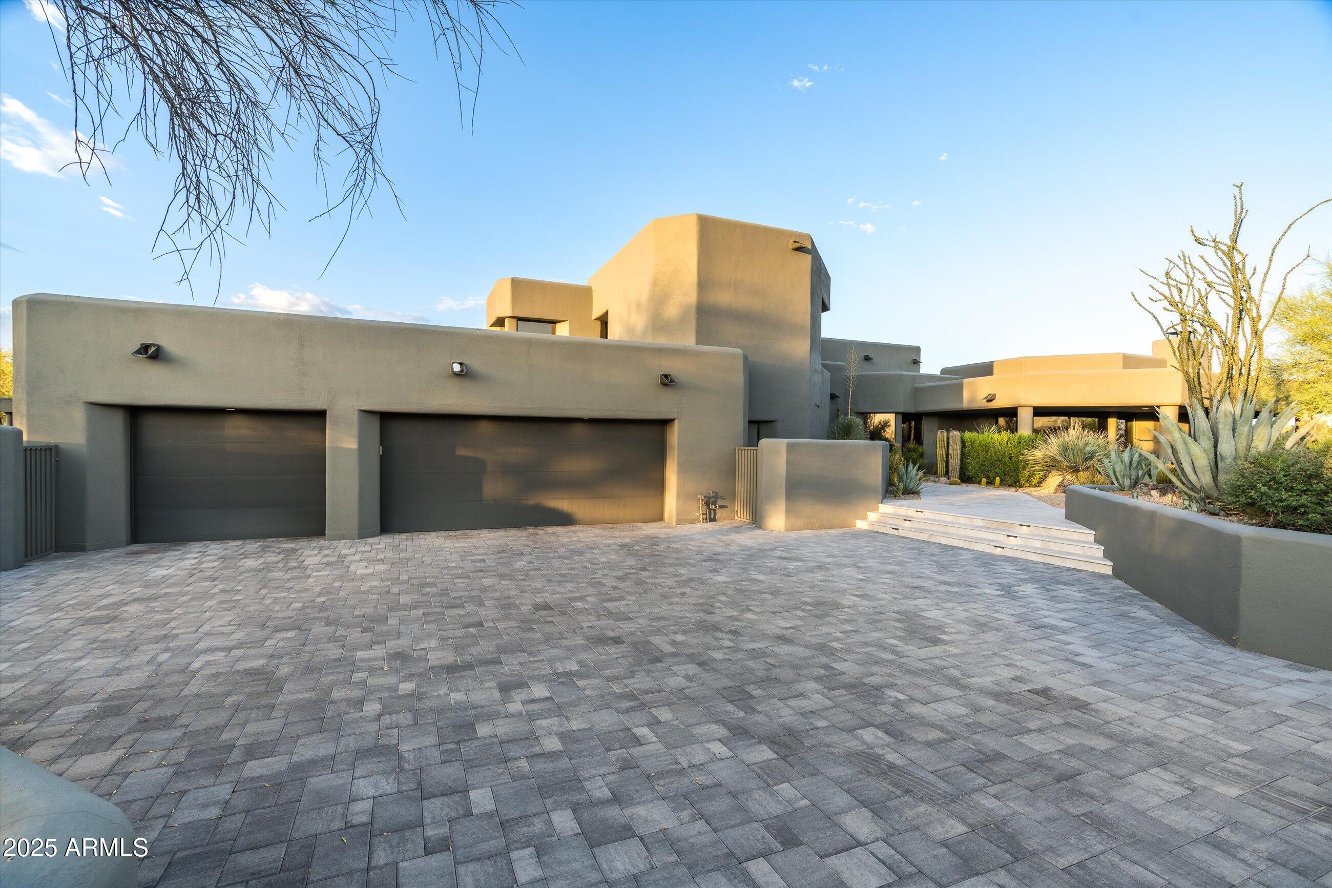 Property Photo: 37661 N 94th Street AZ 85262