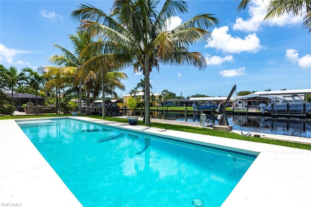 Property Photo: 130 Placid Dr FL 33919