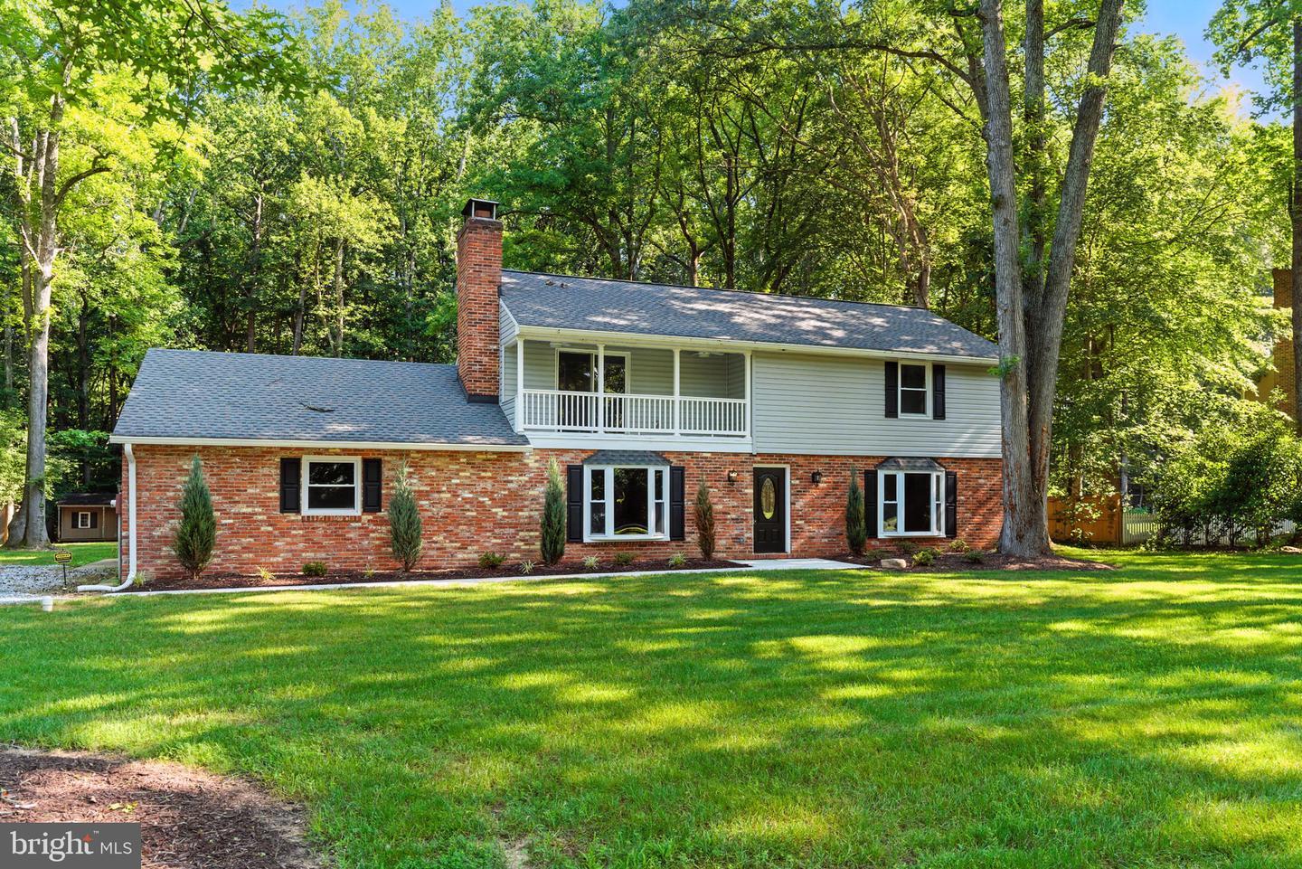 Property Photo: 6008 Chapman Road VA 22079