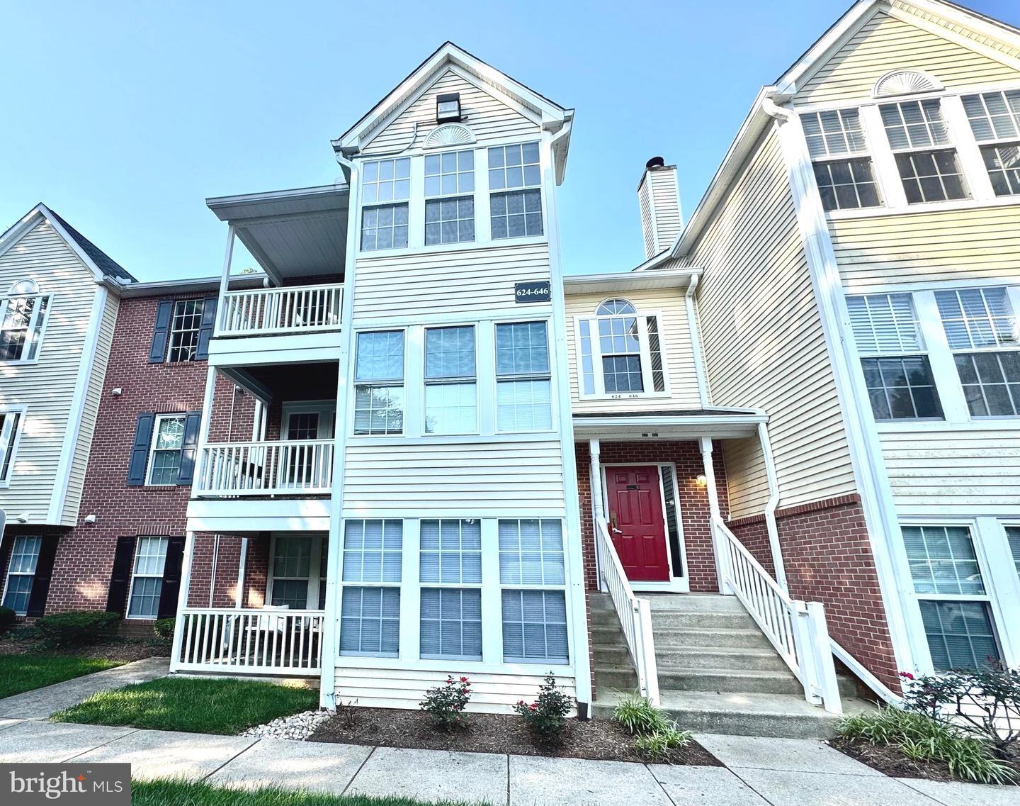 Property Photo:  632 Belle Dora Court L-12E  MD 21012 