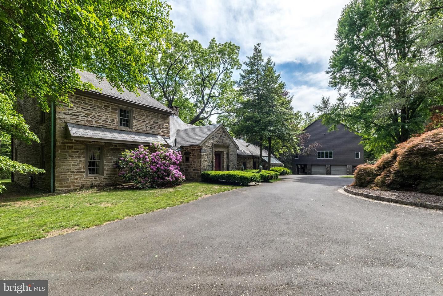 Property Photo:  104 Limekiln Pike  PA 19454 