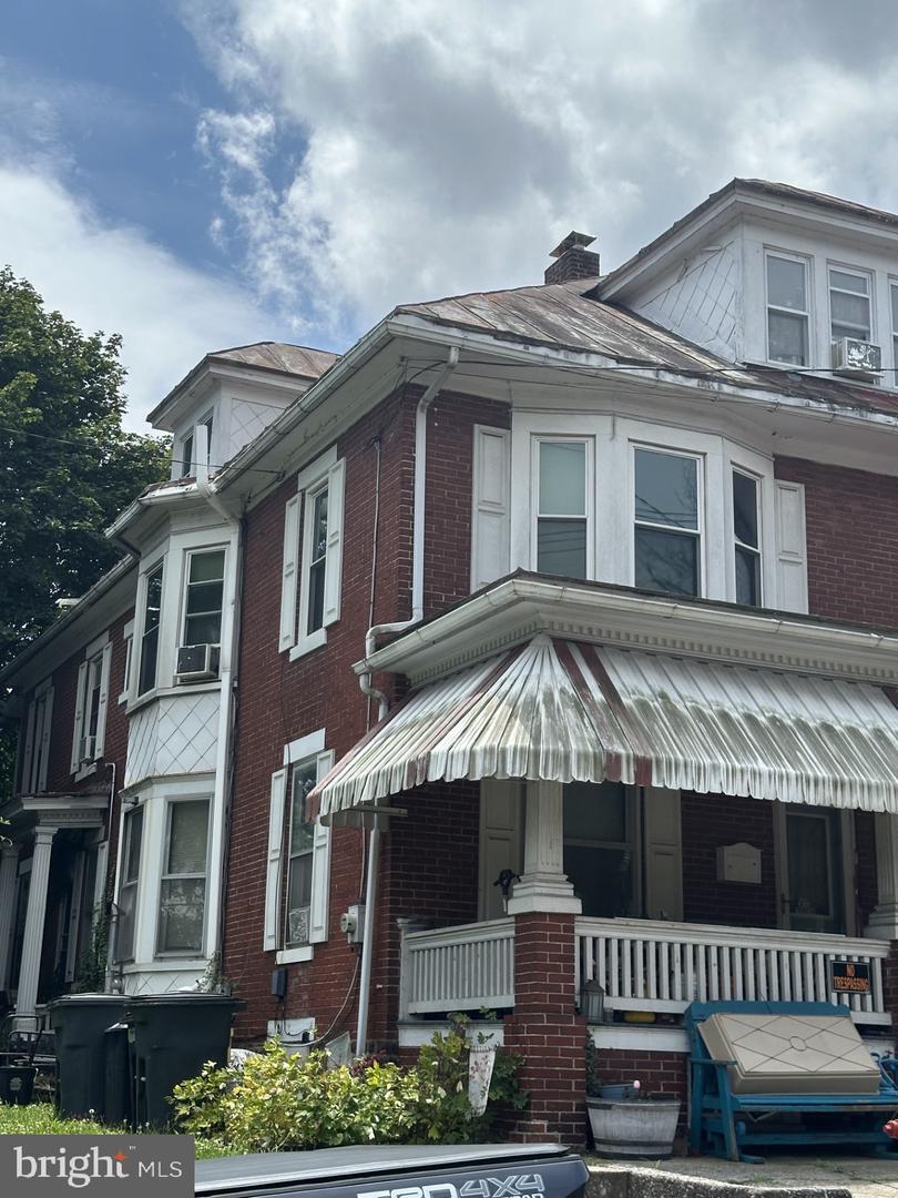 198 Pine Street  Millersburg PA 17061 photo