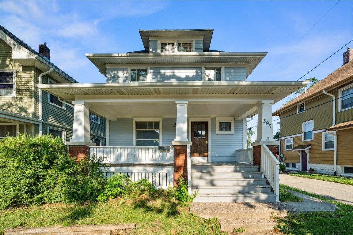 395 18th St SE  Cedar Rapids IA 52403 photo