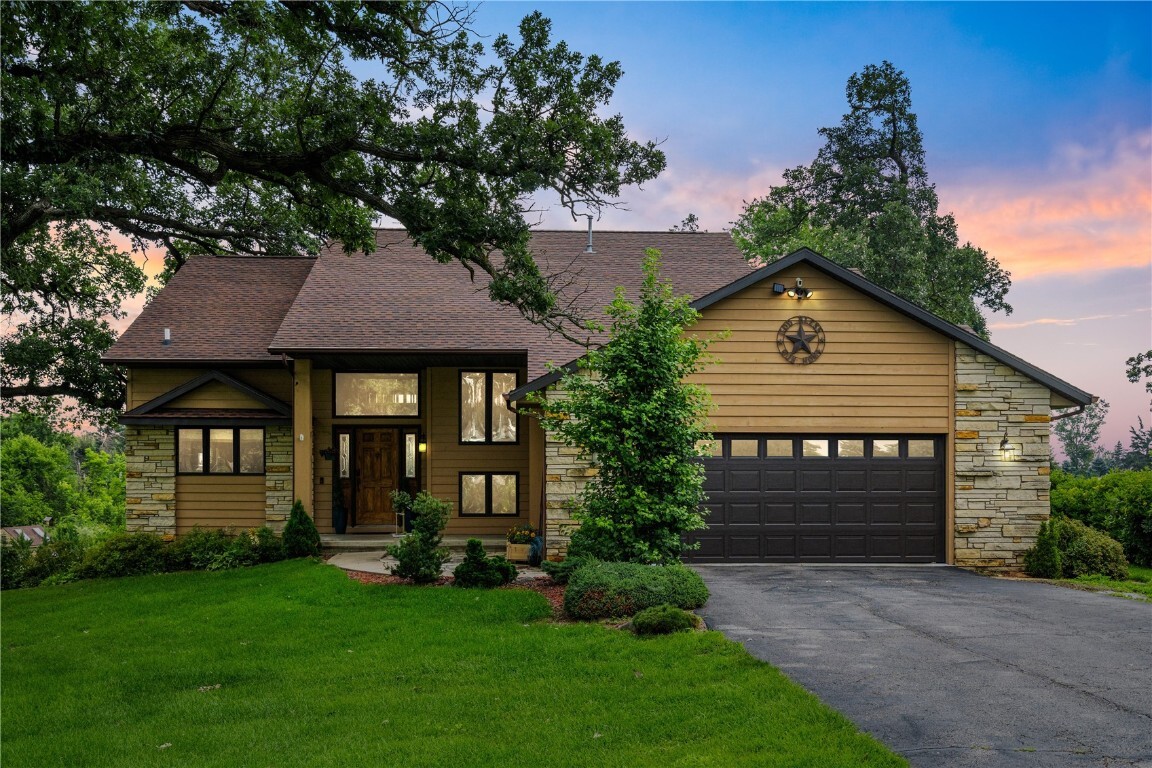 5524 Cimarron Court  Marion IA 52302 photo