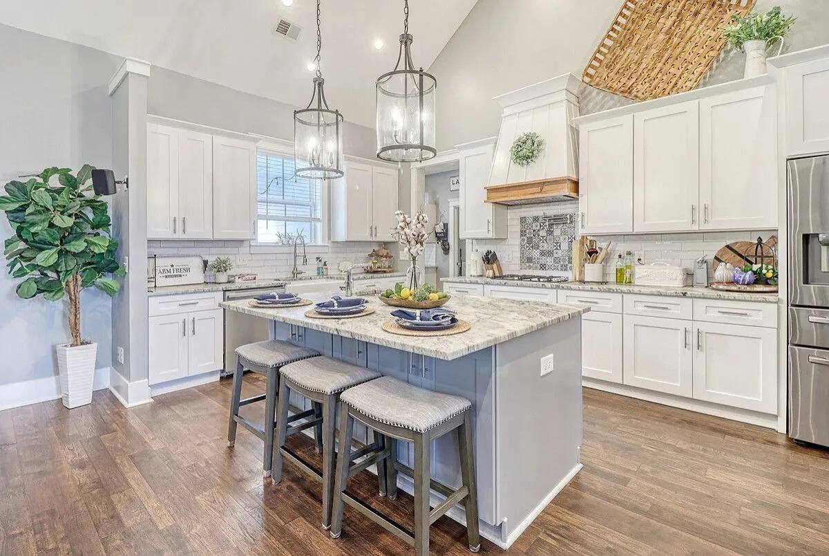 Property Photo: 115 Hendorrich Trail SC 29450