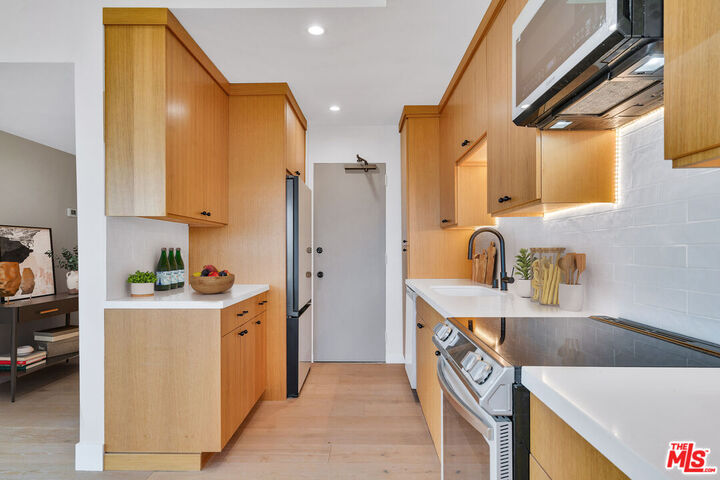 Property Photo: 10701 Wilshire Blvd CA 90024