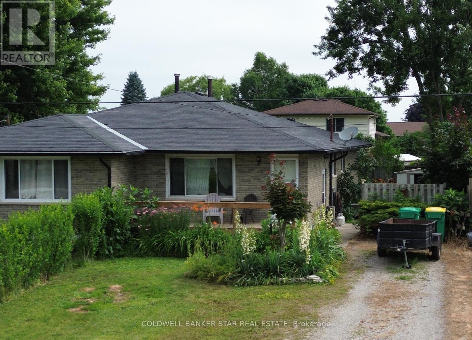 Property Photo: 109 A Victoria Street ON N0L 1M0