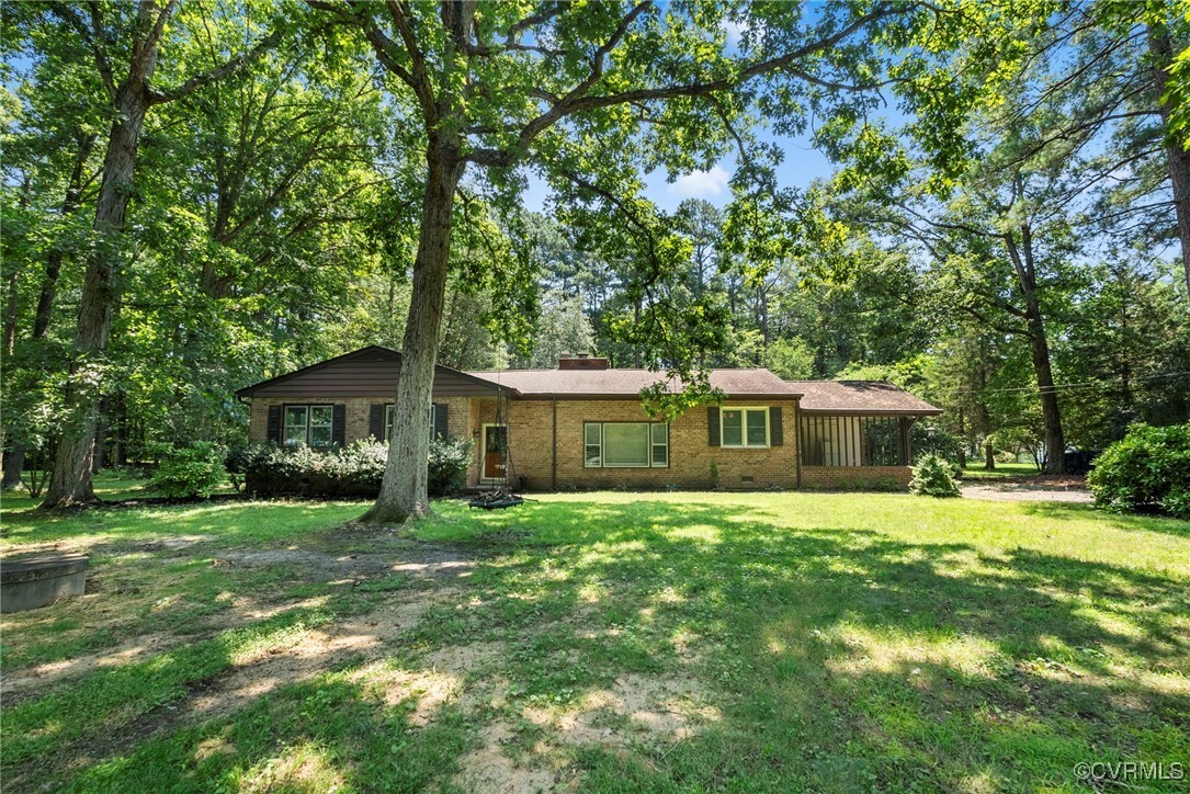 Property Photo:  11064 Palmwood Circle  VA 23116 