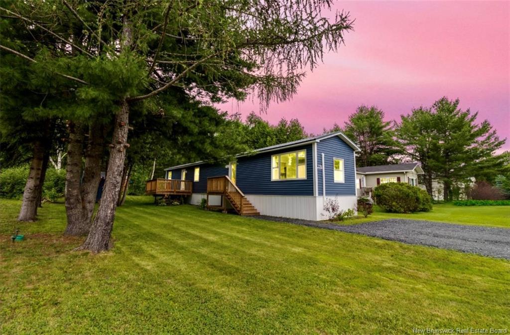 196 Hedgeview Drive  Fredericton NB E3B 6S4 photo