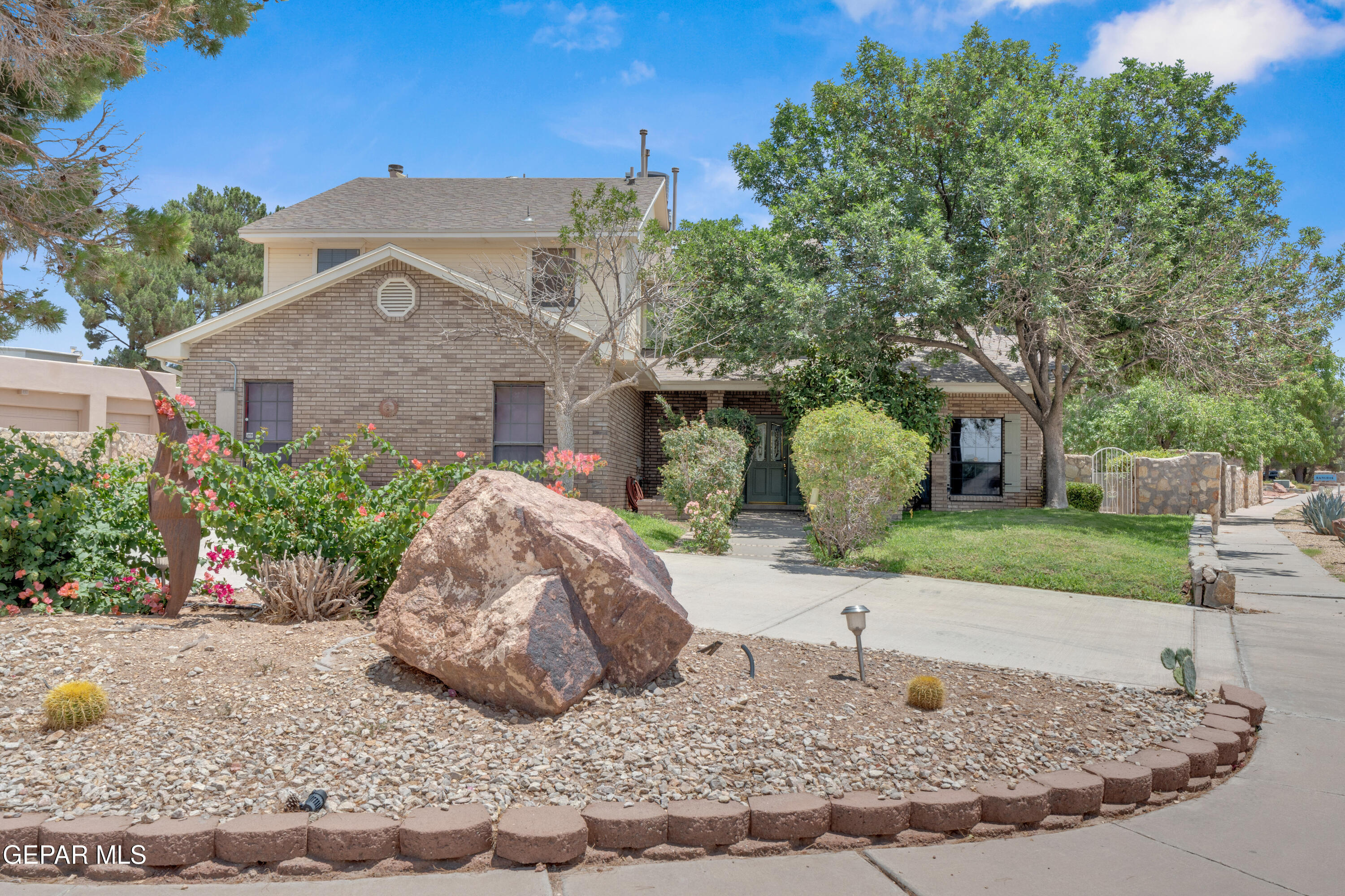 12221 Roberta Lynne Drive  El Paso TX 79936 photo