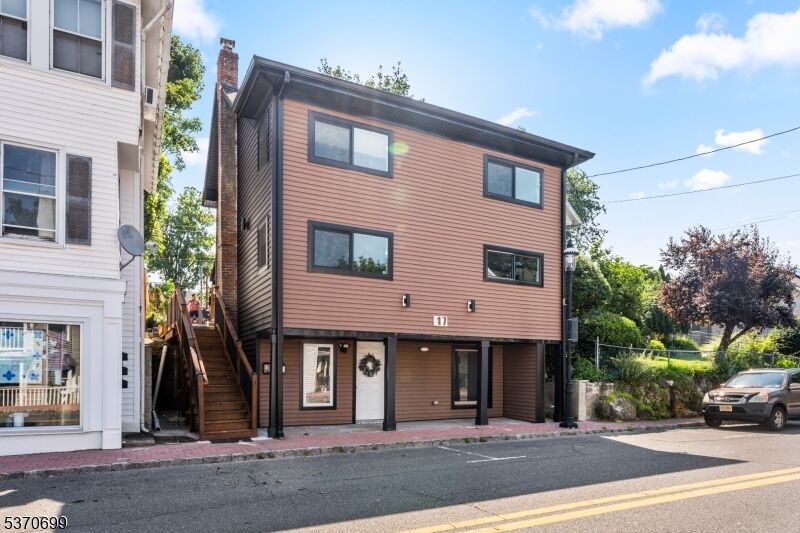 Property Photo:  17 Main St  NJ 07419 