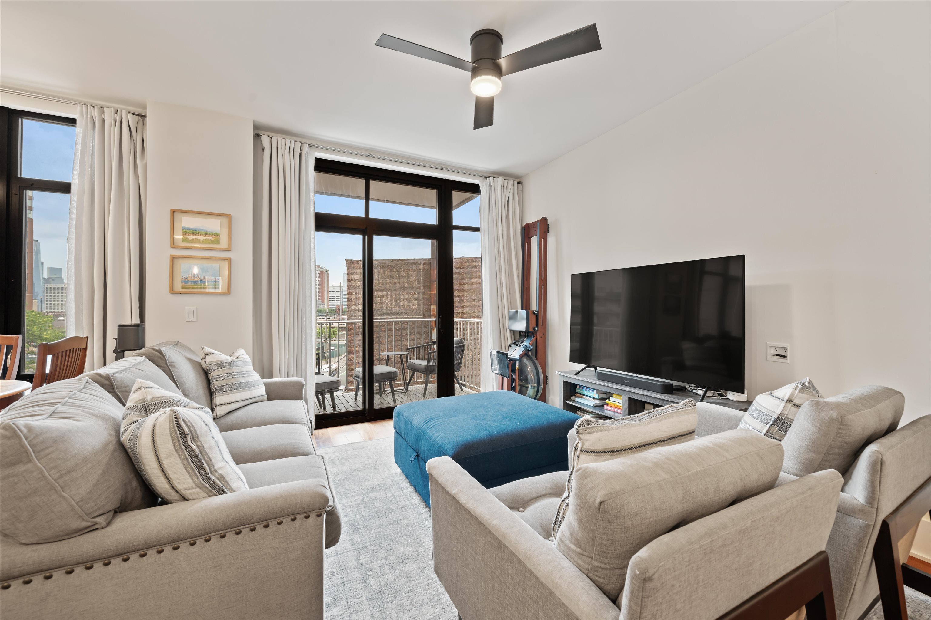 Property Photo: 84 Willow Ave 4B NJ 07030