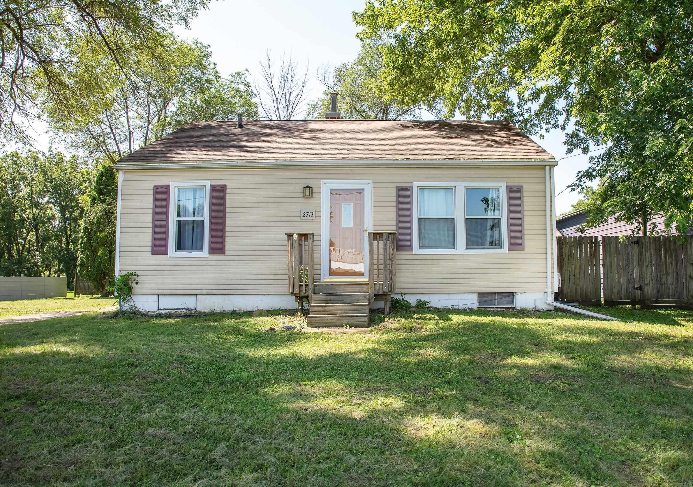 2713 Center Street  Cedar Falls IA 50613 photo