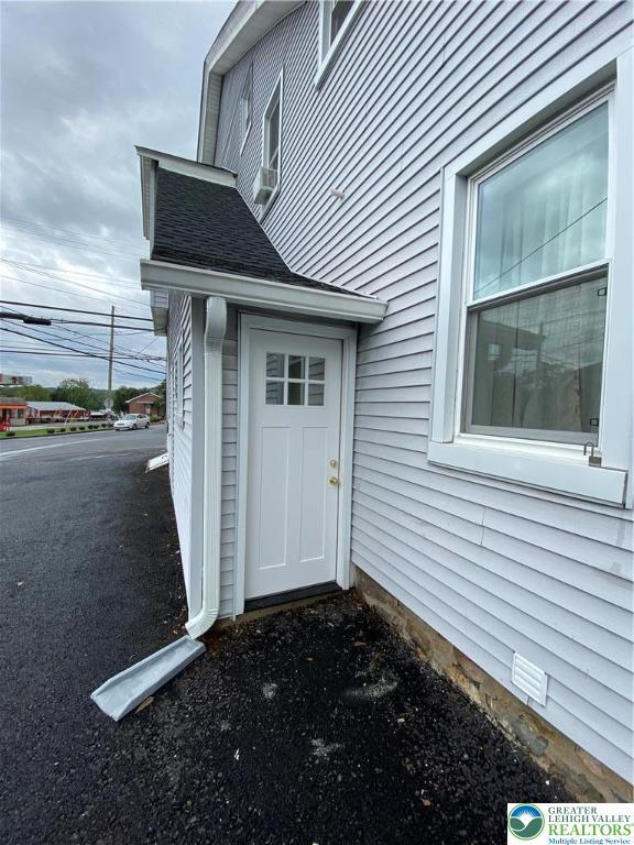 Property Photo:  5878 Sullivan Trail B  PA 18064 