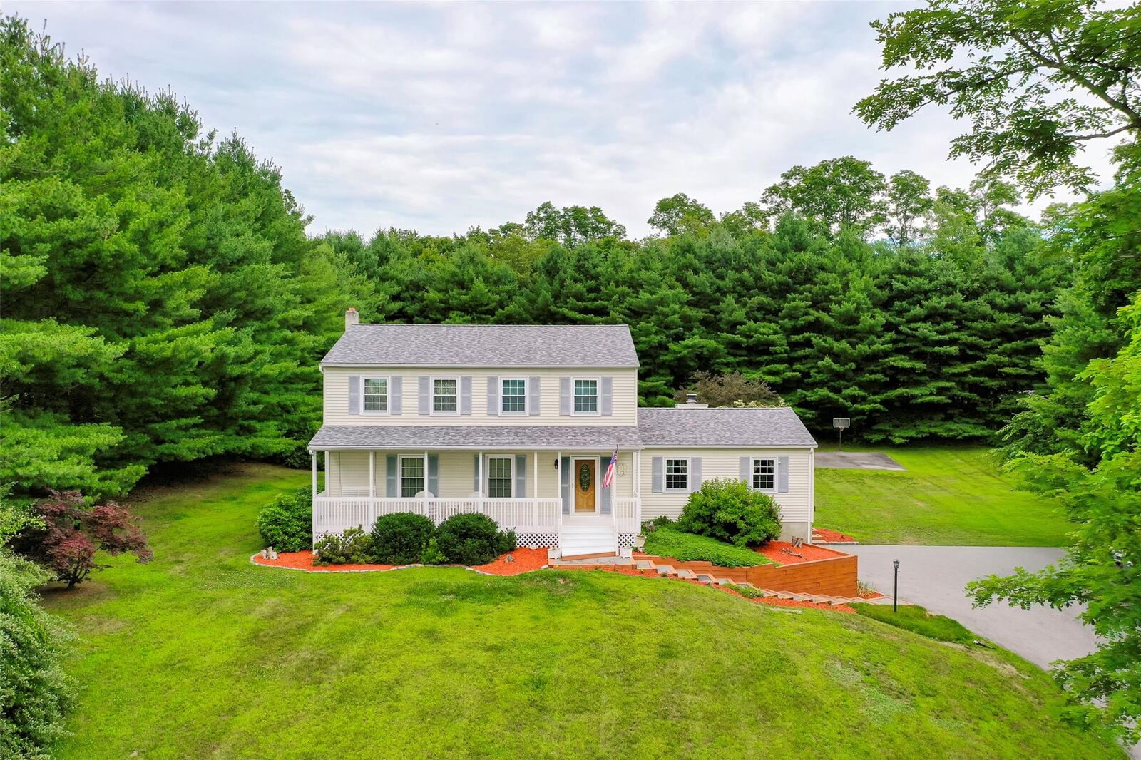 Property Photo:  2 Scott Lane  NY 12540 