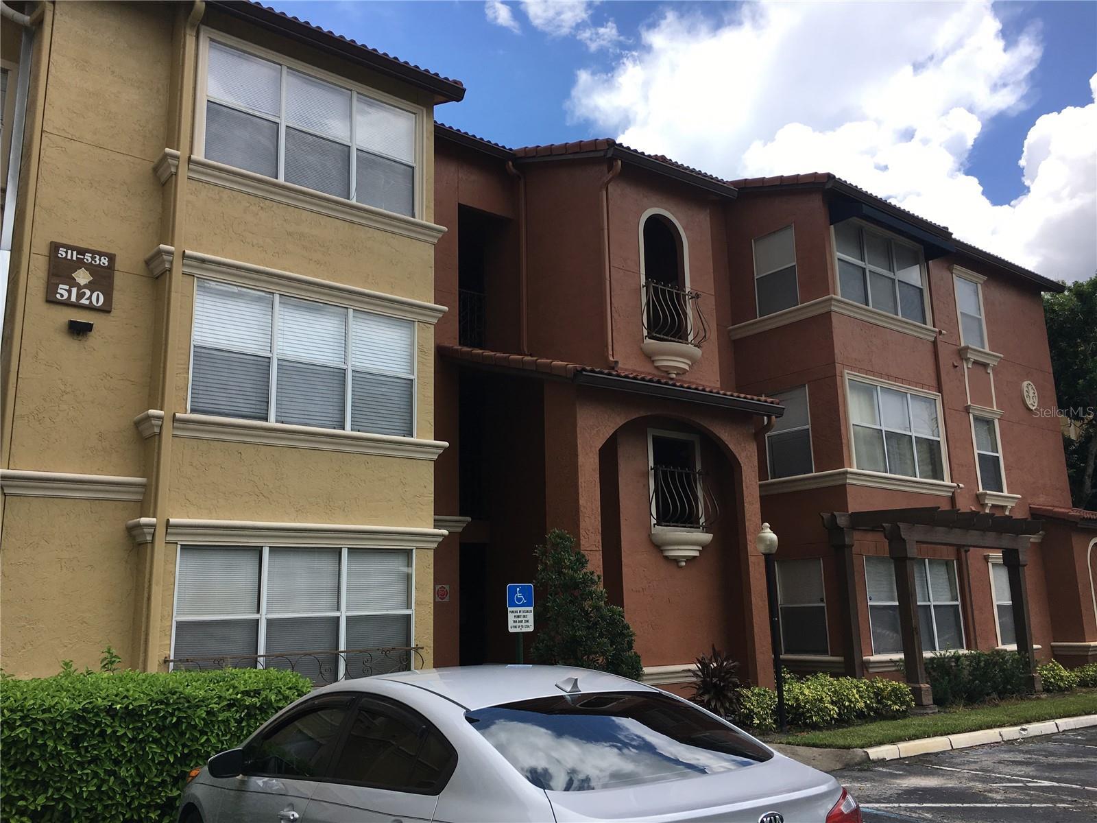Property Photo:  5120 Conroy Road 516  FL 32811 