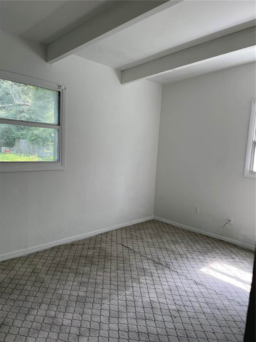 Property Photo: 2603 NE 12th Street FL 32609