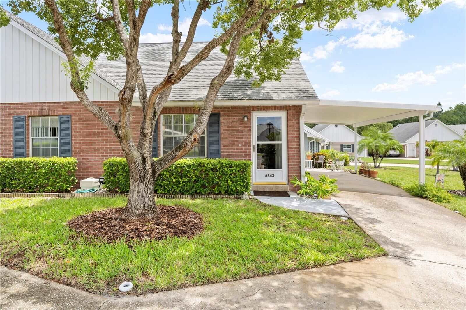 Property Photo: 6643 Kelsey Lane 4B FL 34653