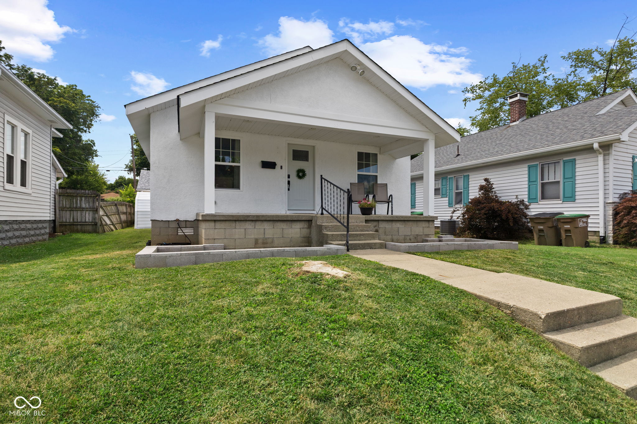 Property Photo: 1830 Keller Avenue IN 47201